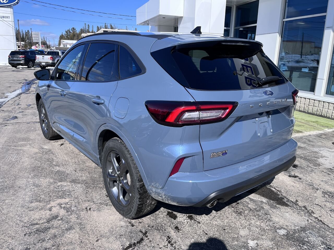 Ford Escape 2024 Bleu Mont-Laurier - photo #6