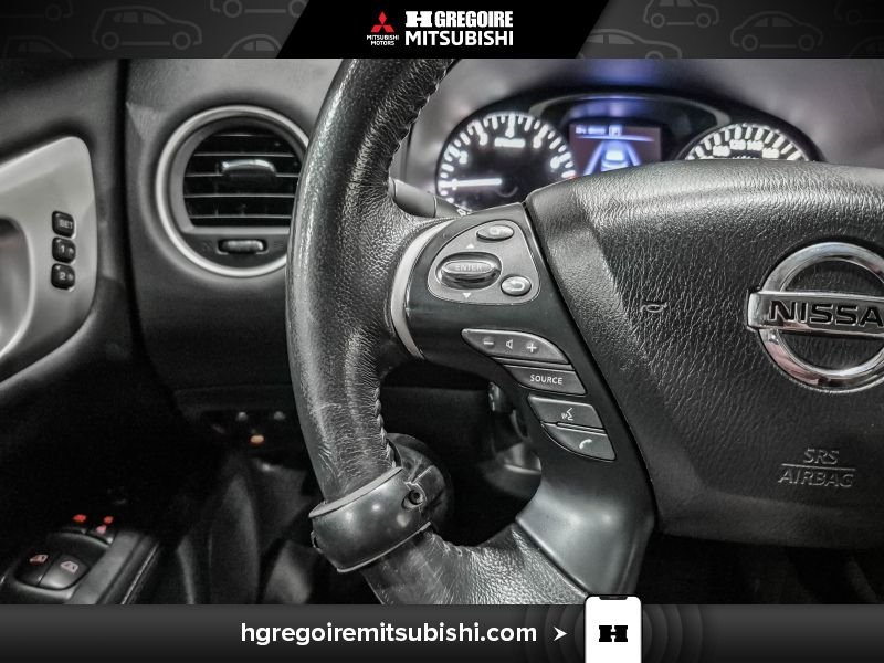 Nissan Pathfinder 2017 Noir Laval - photo #20