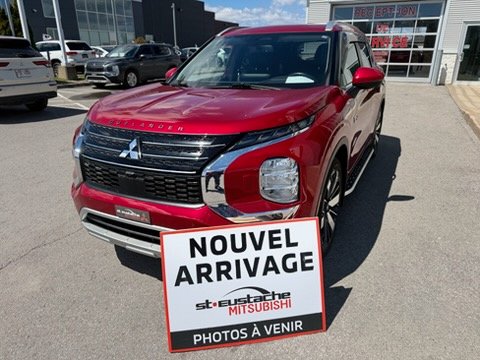 Mitsubishi Outlander PHEV SEL S-AWC PHEV PLUG IN-CUIR-TOIT OUVRANT-BANC CHAUFFANT 2023 Rouge