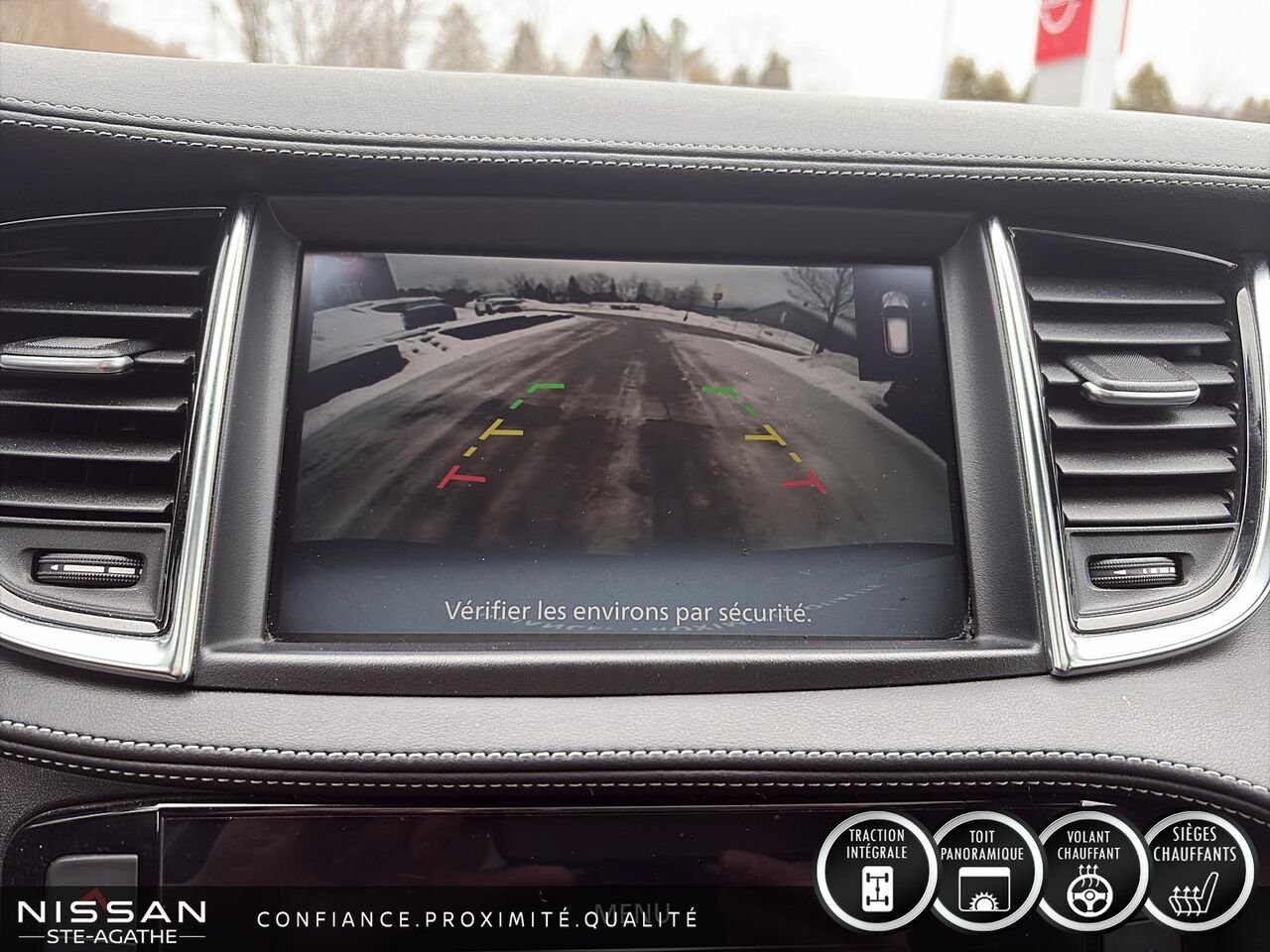 2022 INFINITI QX50 Black Sainte-Agathe-des-Monts - photo #21