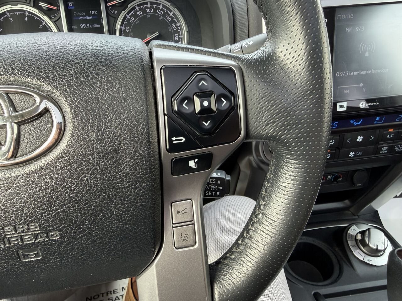 2021 Toyota 4Runner White Thetford Mines - photo #26