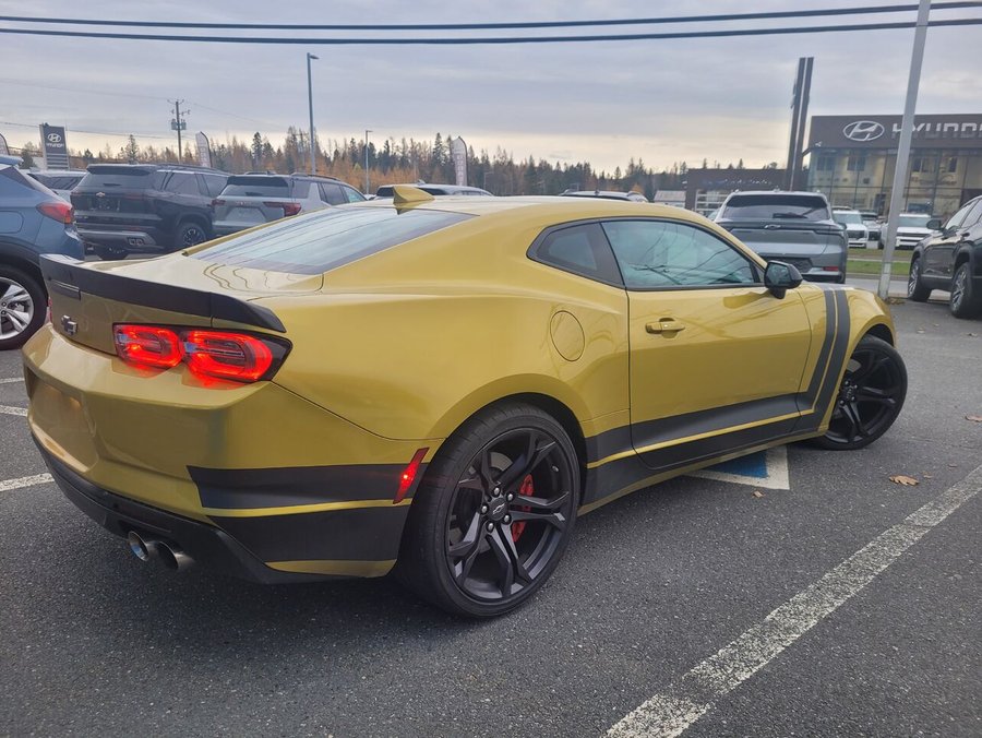2024 Chevrolet Camaro 2024 Yellow