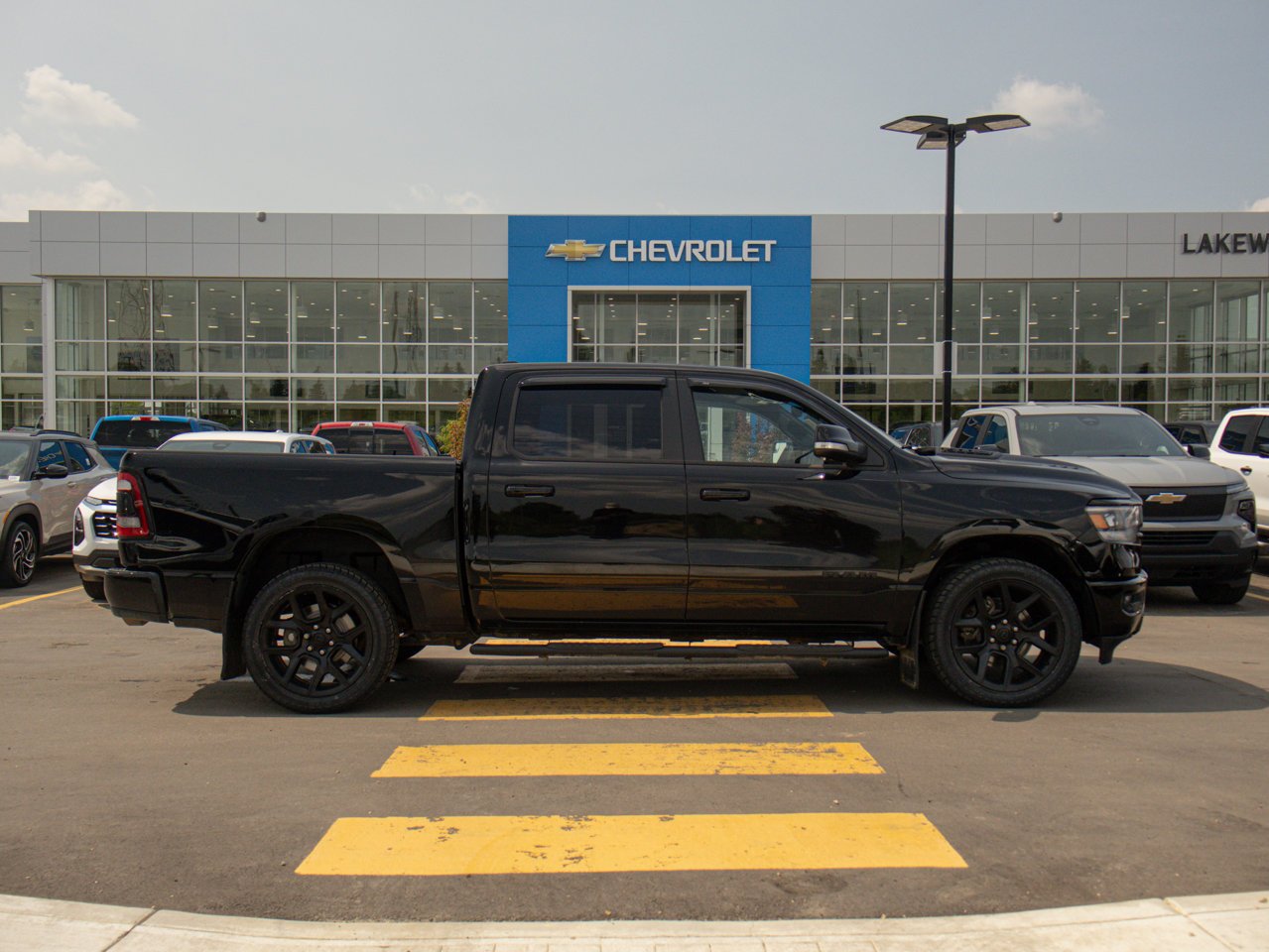 2022 Ram 1500 Sport 4x4 Crew Cab 5'7 Box Black Sherwood Park - photo #10