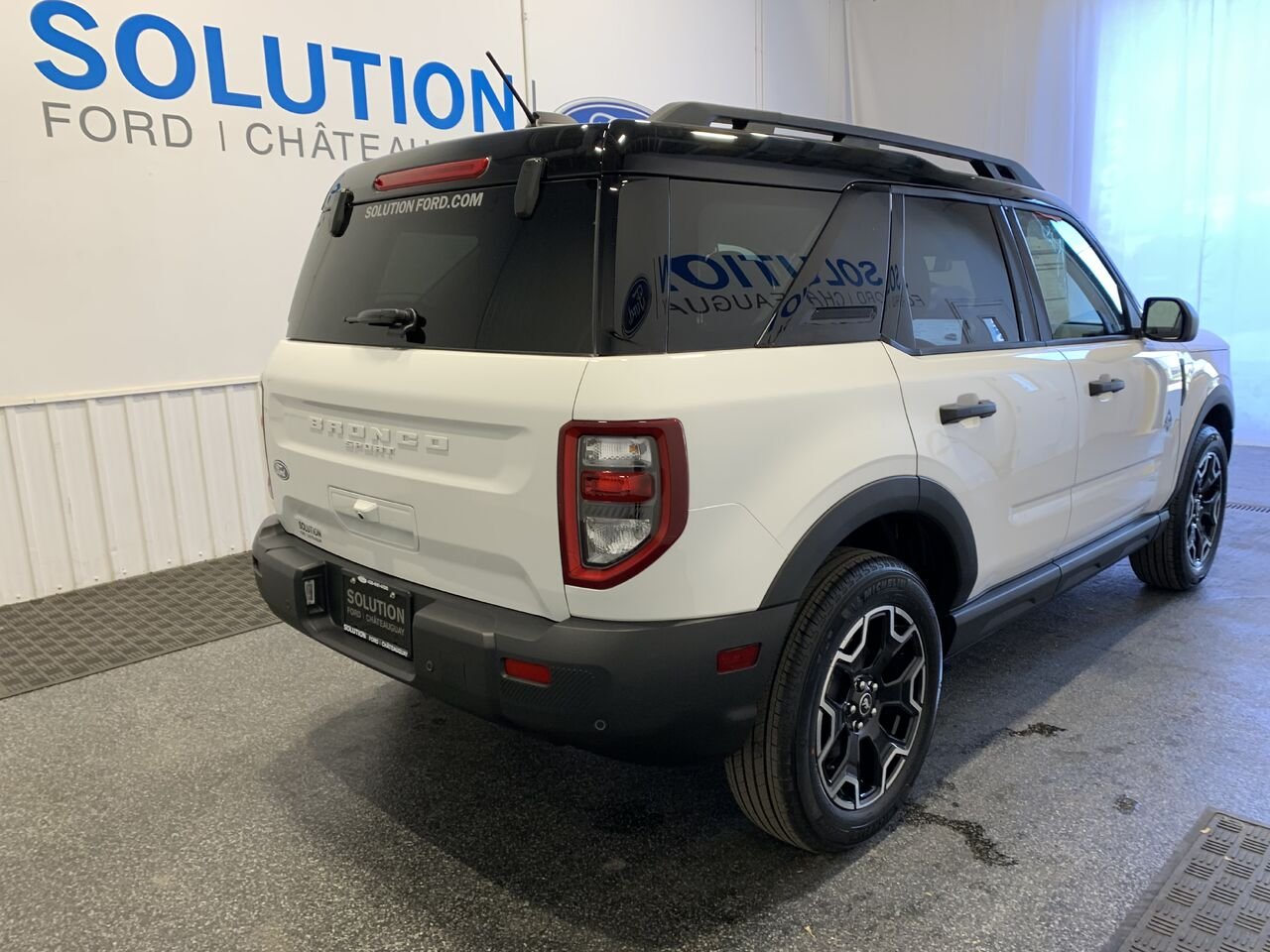2026 Ford Bronco Sport OUTER BANKS White Châteauguay - photo #6