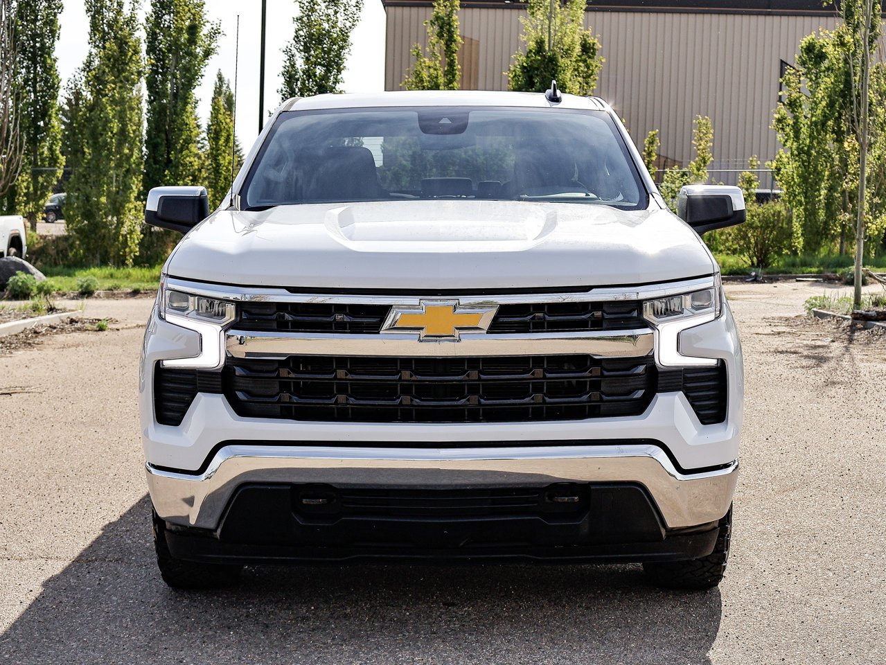 2025 Chevrolet Silverado 1500 4WD Crew Cab 147 LT White Sherwood Park - photo #2