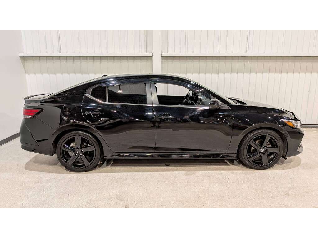 2022 Nissan Sentra SR Midnight Edition CVT Black Val-David - photo #7