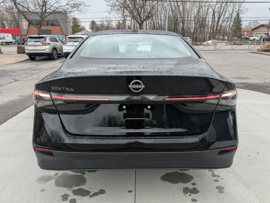 NISSAN Sentra 2026 2026 Super noir