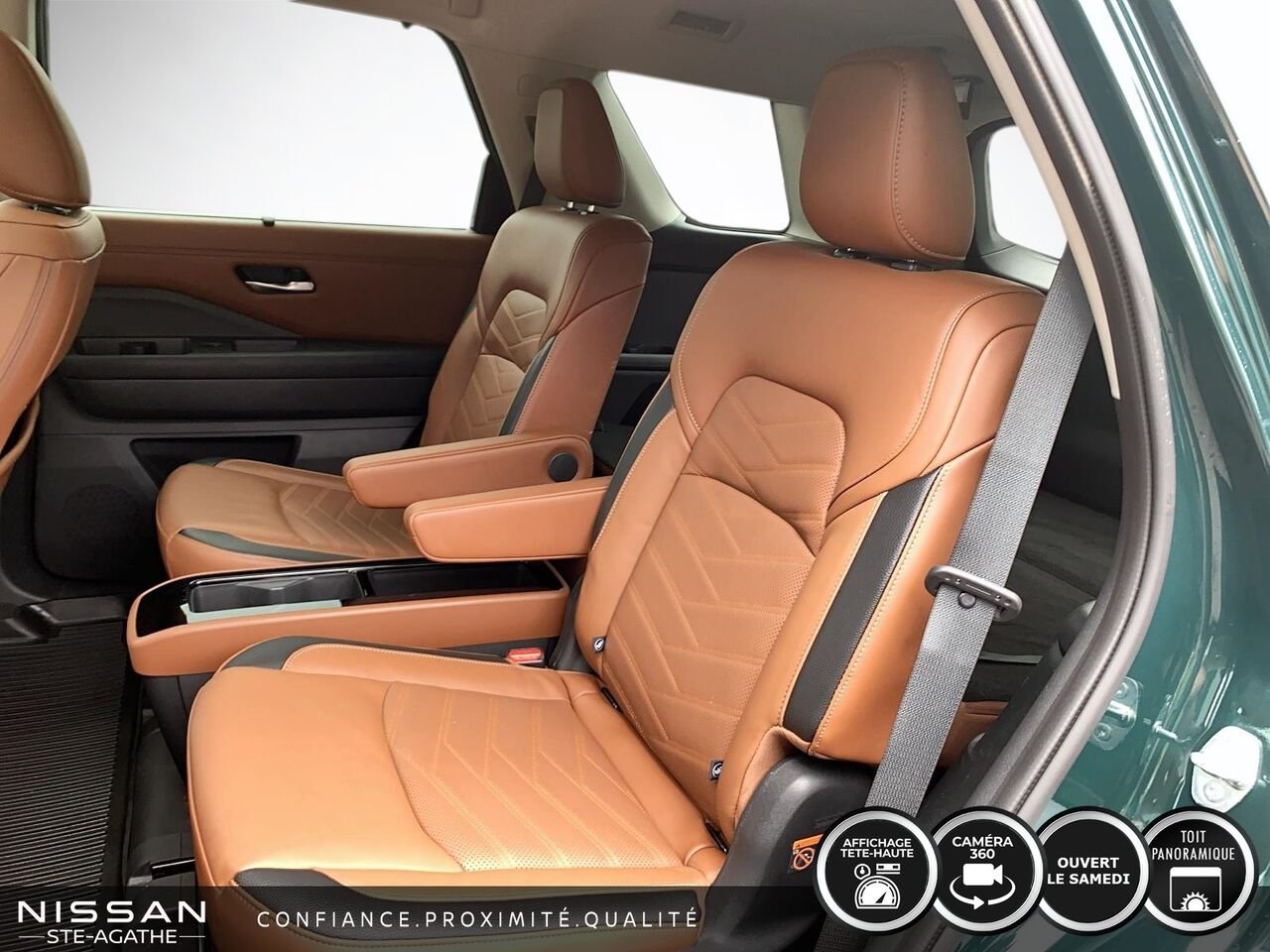 2023 Nissan Pathfinder Platinum | CUIR BRUN | TOIT PANORAMIQUE | TOWING PACKAGE | Green Saint-Jérôme - photo #8