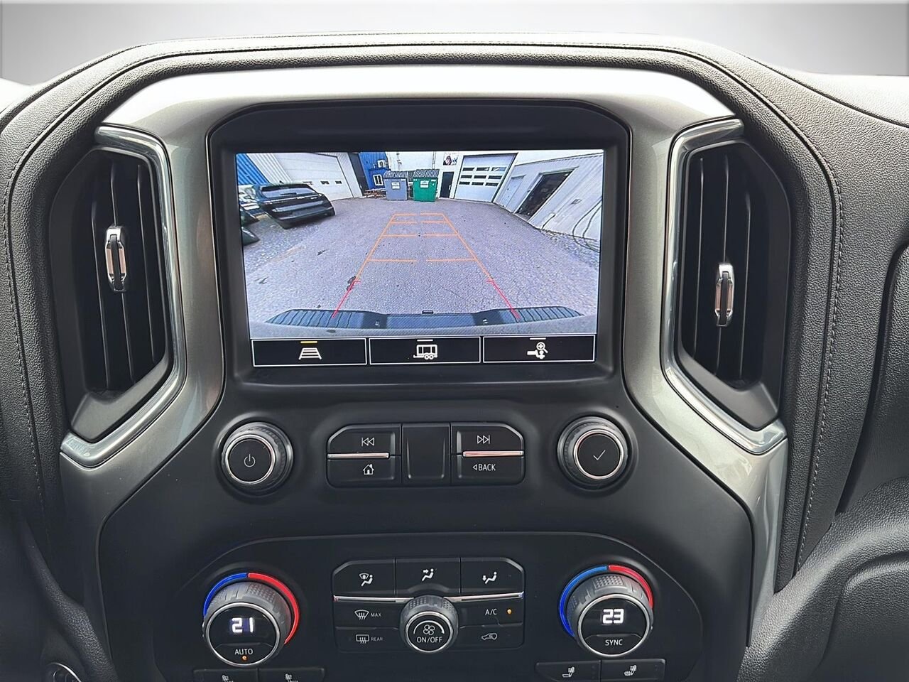 CHEVROLET SILVERADO UNKNOWN 2023 Noir Saint-Hyacinthe - photo #15