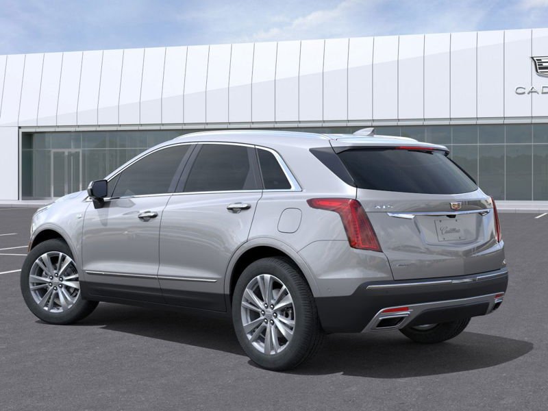 CADILLAC XT5 Haut de gamme Luxe 4 portes TI 2026 Argent silver métallisé