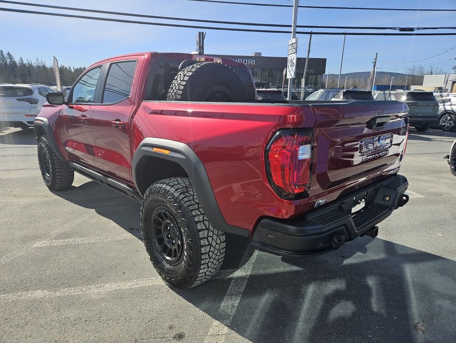 GMC Canyon 2024 2024 Rouge