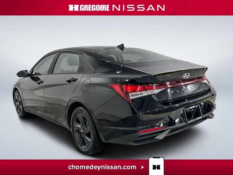 2022 Hyundai Elantra Black Laval - photo #5