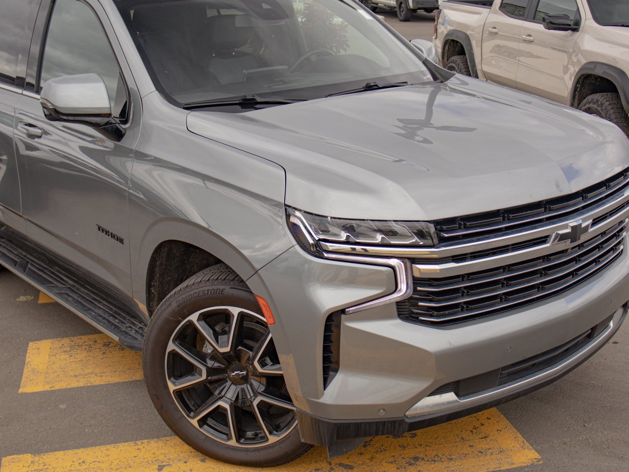 2023 Chevrolet Tahoe 4WD 4dr LT Grey Sherwood Park - photo #16