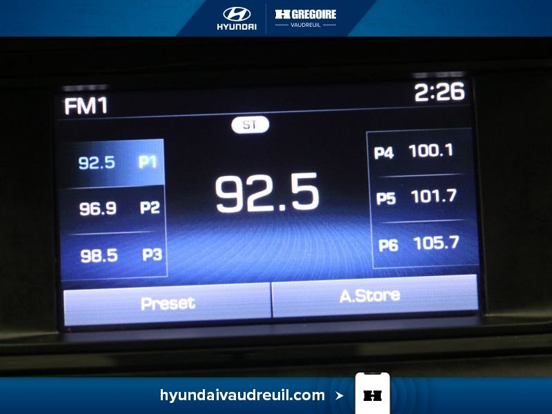 2017 Hyundai Tucson White Laval - photo #24