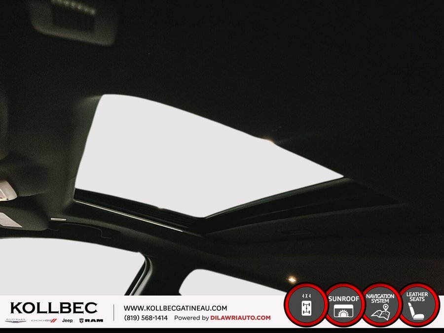 JEEP GRAND CHEROKEE LAREDO ***CLEAN CARFAX + NAVIGATION + TOIT-OUVRANT *** 2021 Noir