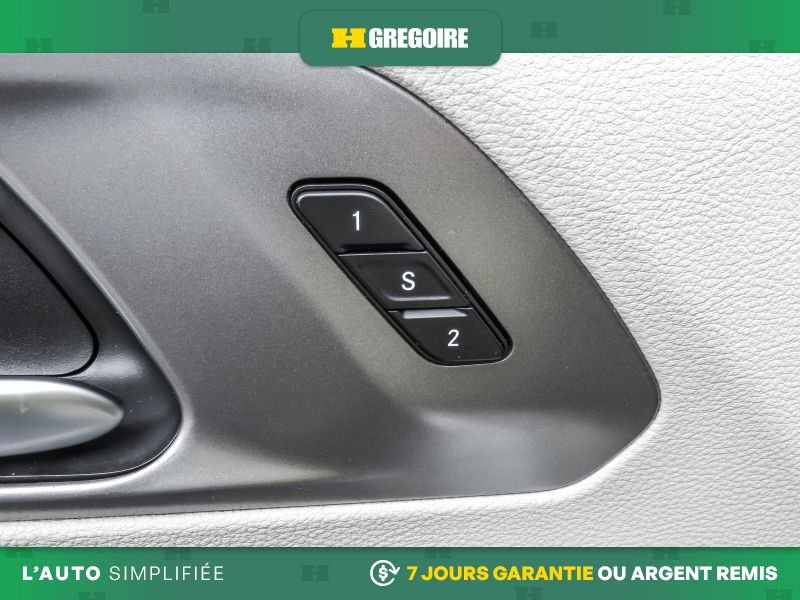 Chrysler Pacifica 2023 Blanc Saint-Eustache - photo #16