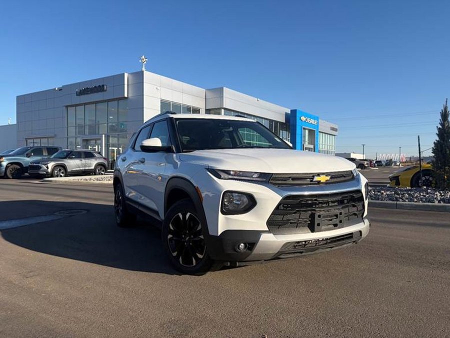 2022 Chevrolet Trailblazer 2022 White