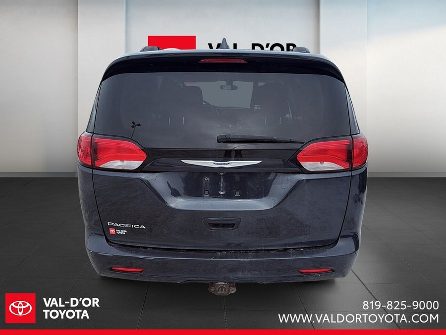 2019 Chrysler Pacifica 2019 Black