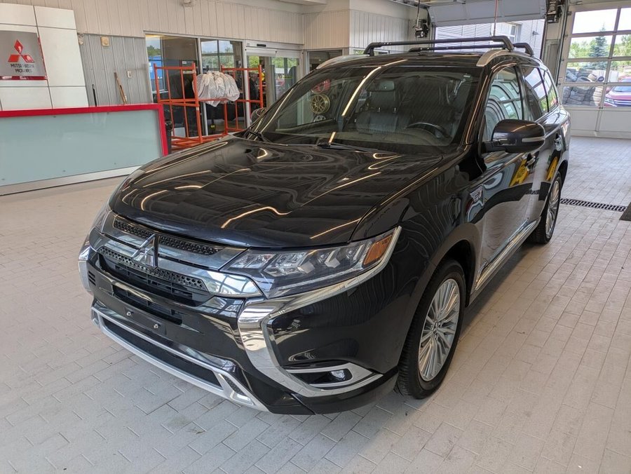 2019 Mitsubishi Outlander Plug-In Hybrid SE Touring S-AWC Black