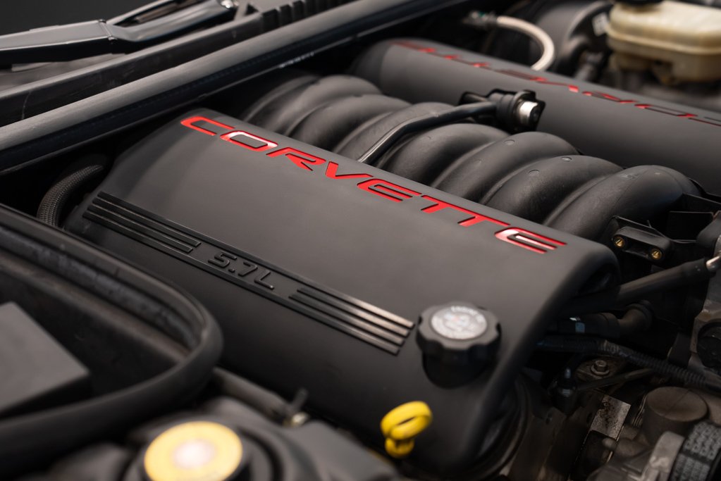 2002 Chevrolet Corvette Black Montreal - photo #29
