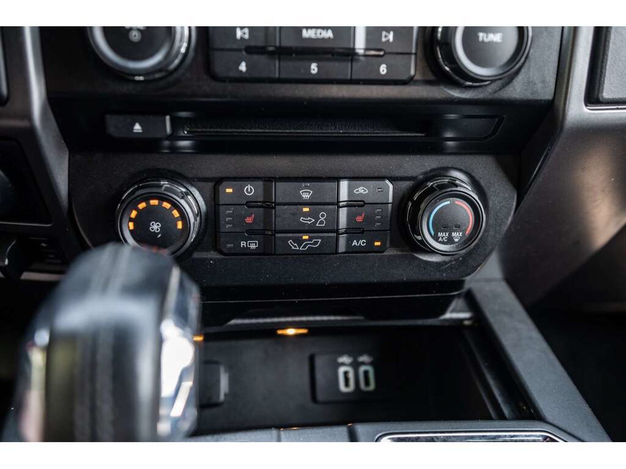 2016 Ford F-150 White Sainte-Julienne - photo #29