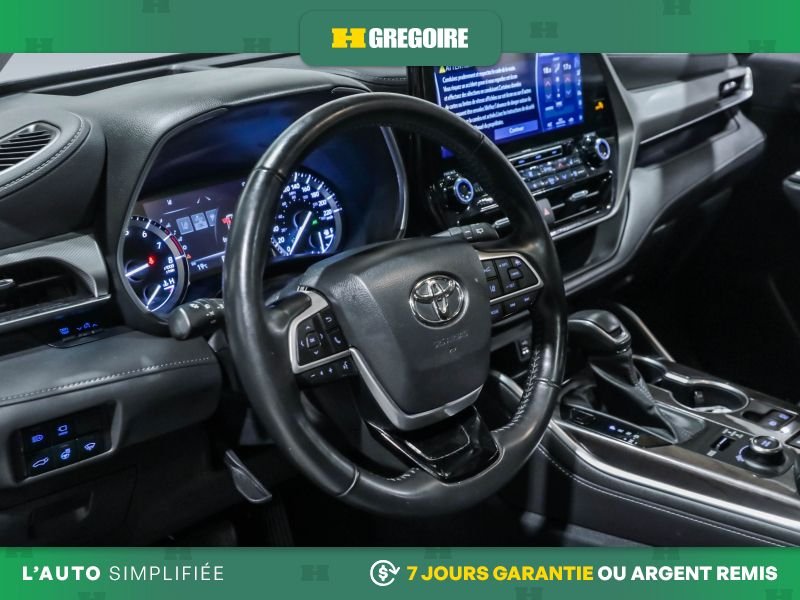 2022 Toyota Highlander Grey Laval - photo #11