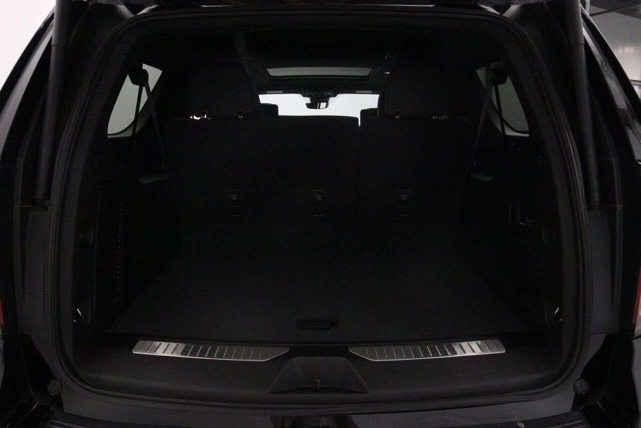 Chevrolet Suburban NIV 1GNSKGKT4PR480429 2023 Noir Baie-Comeau - photo #41