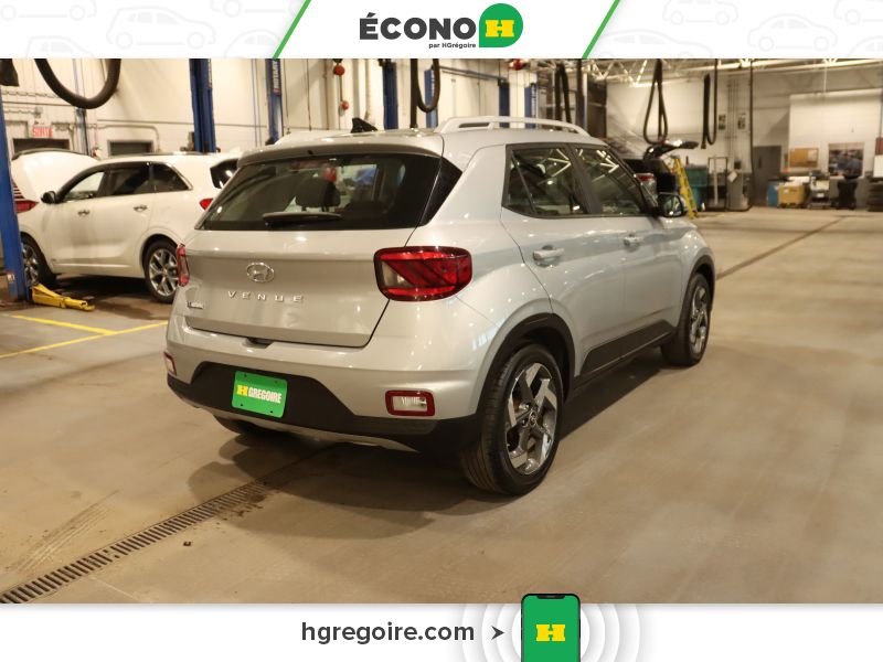 2021 Hyundai Venue Silver Saint-Eustache - photo #7