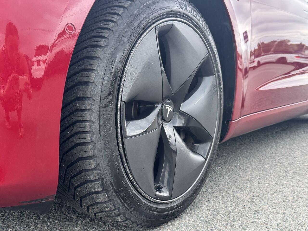Tesla Model 3 Long Range AWD 2019 Rouge Granby - photo #10