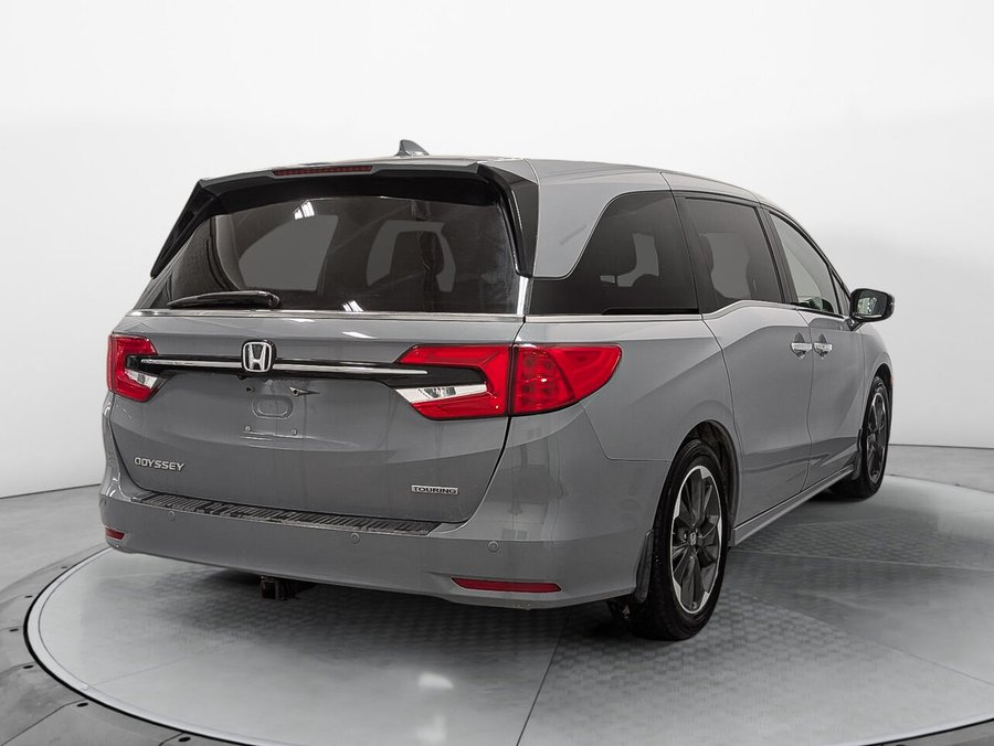 Honda ODYSSEY Touring 8 Places DVD Sièges ventilés et Chauffants 2023 Gris