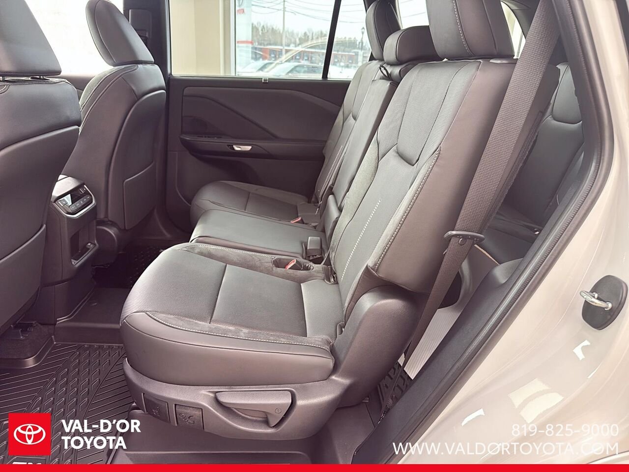 2026 Lexus TX 350 ultra luxe ( NEUF) TX 350 ultra-luxe (NEUF) White Val-d'Or - photo #5