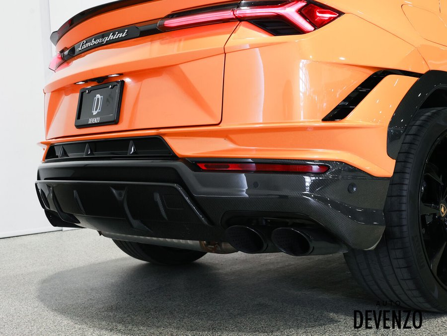 Lamborghini Urus 2023 2023 Orange