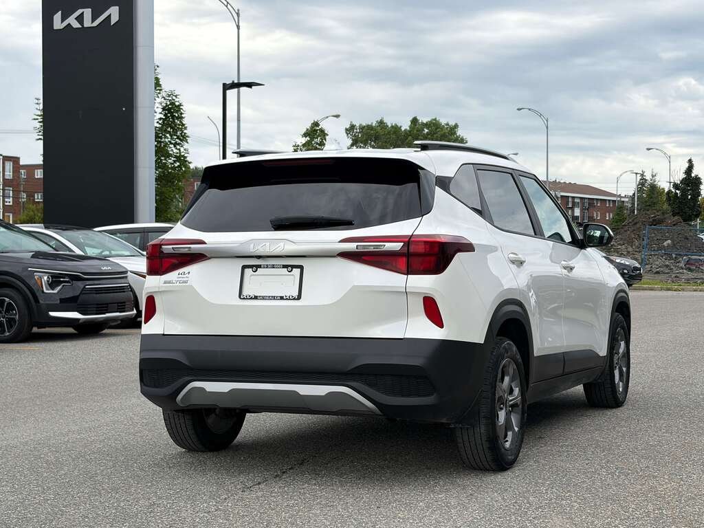 Kia Seltos 2023 Blanc Gatineau - photo #4