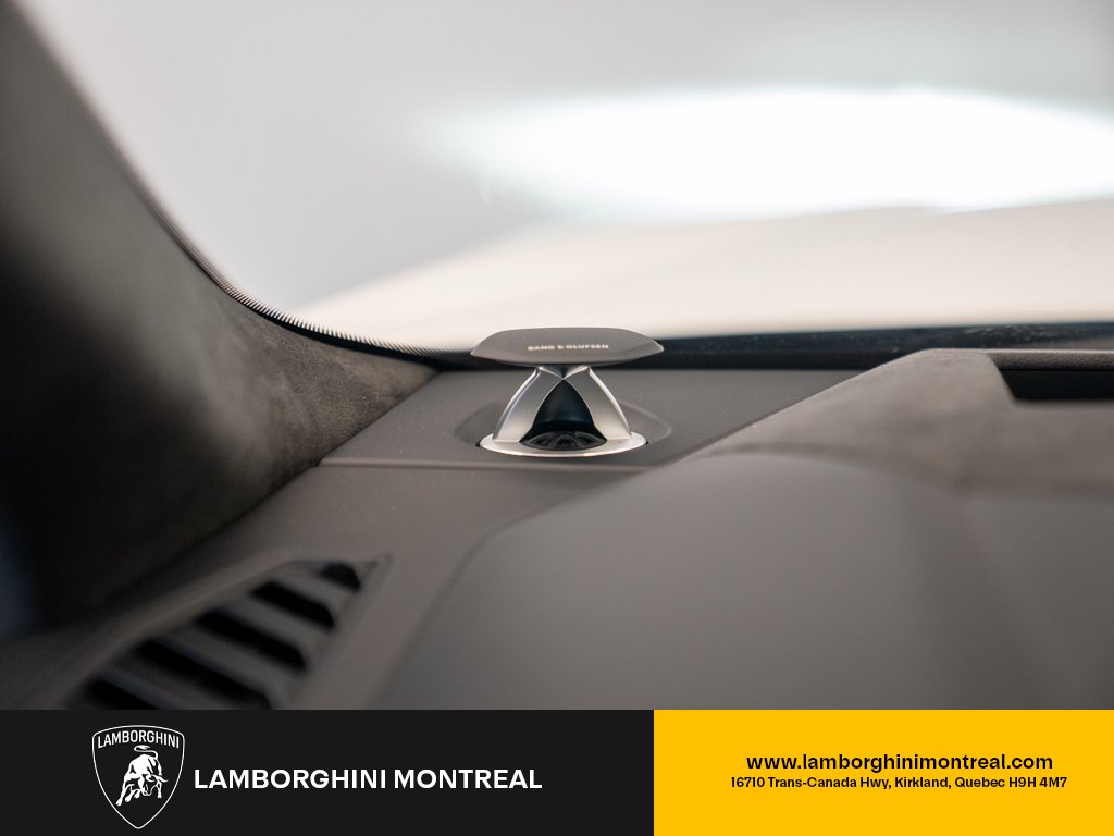 2024 Lamborghini Urus S White Kirkland - photo #16