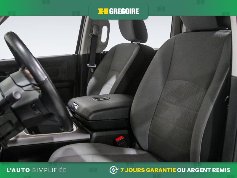 2023 Ram 1500 White Saint-Eustache - photo #13