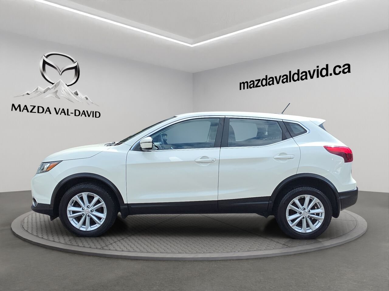 Nissan Qashqai 2018 Blanc Val-David - photo #1