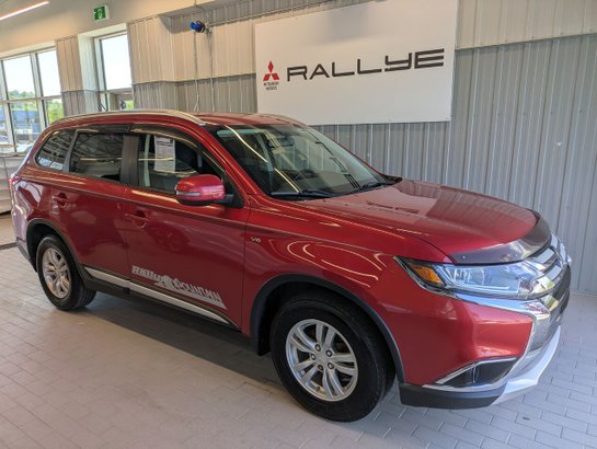 2016 Mitsubishi Outlander SE AWD Red