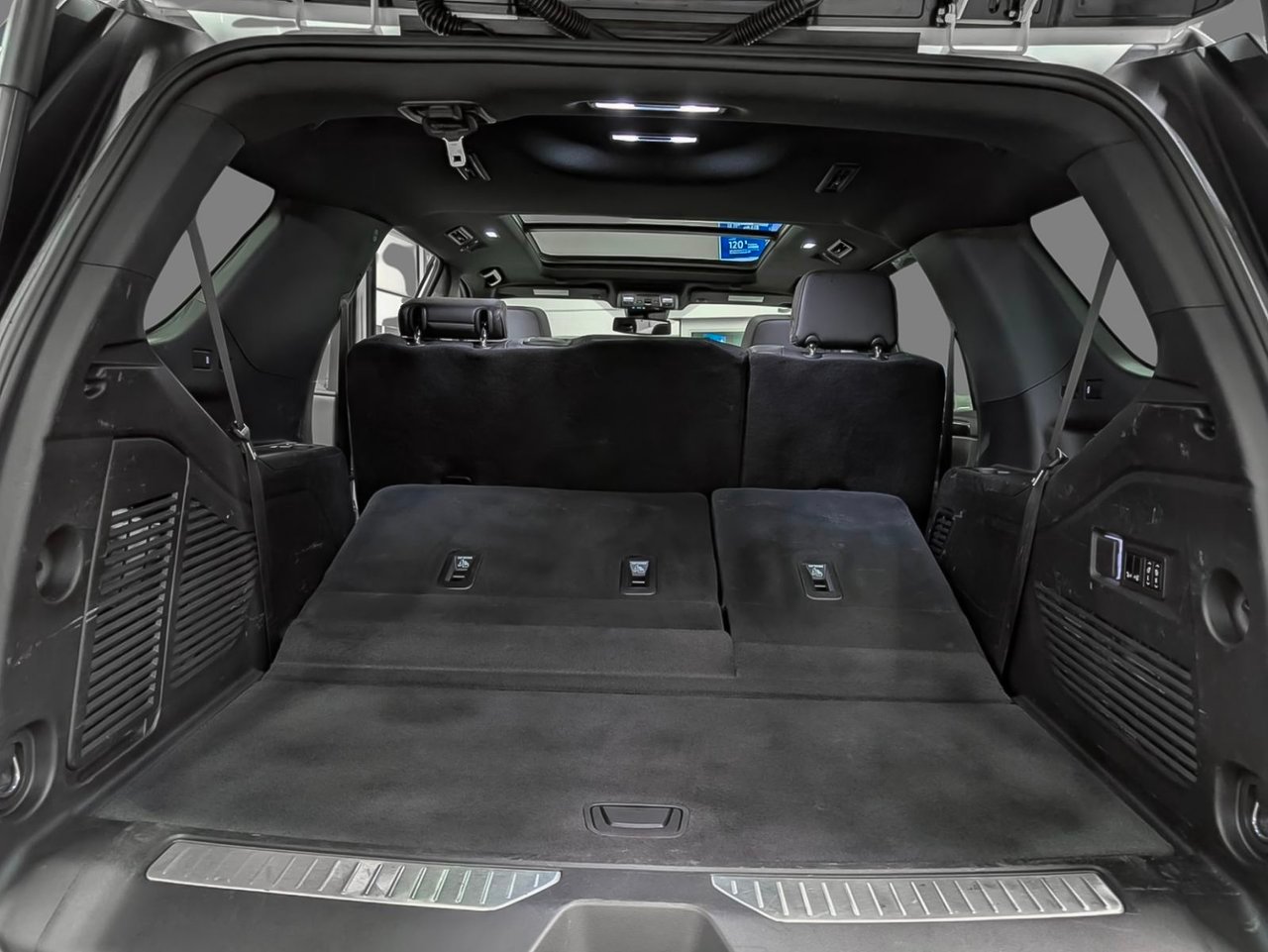 Chevrolet Tahoe RST 2023 . Granby - photo #16
