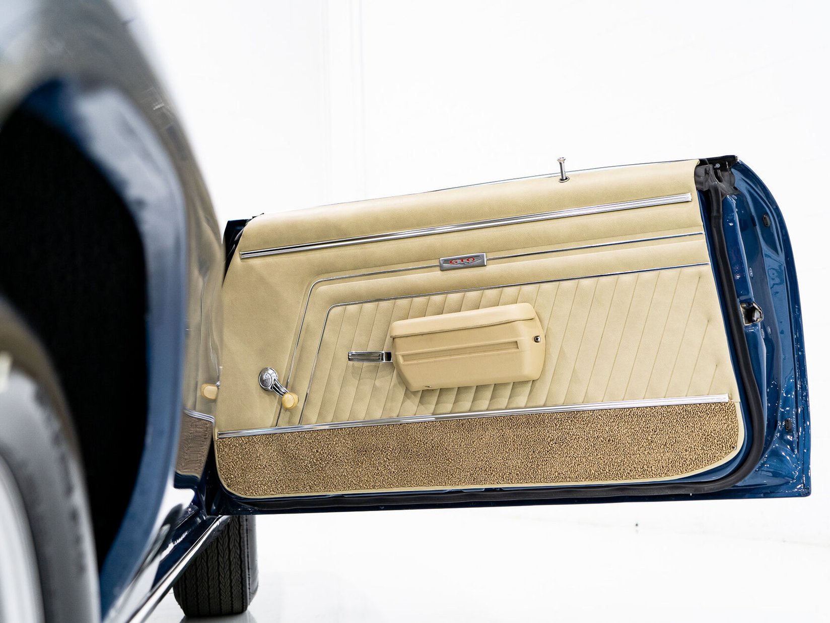 Pontiac GTO The Judge Matching# Ram Air III 4-speed **PRIX EN USD** 1970 Bleu Montréal - photo #9