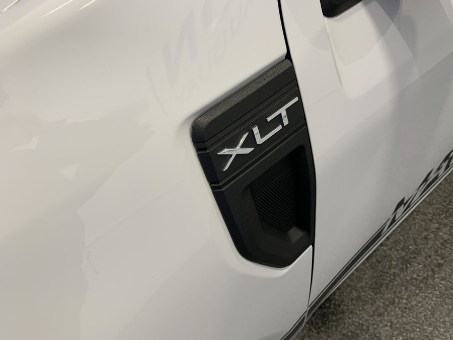 2025 Ford Maverick XLT HYBRIDE 2025 White