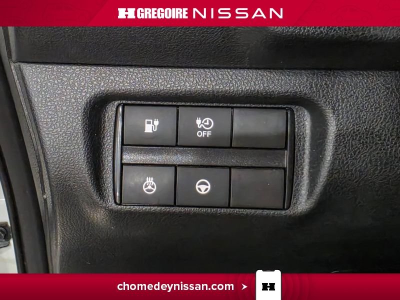 2023 Nissan Leaf White Laval - photo #14