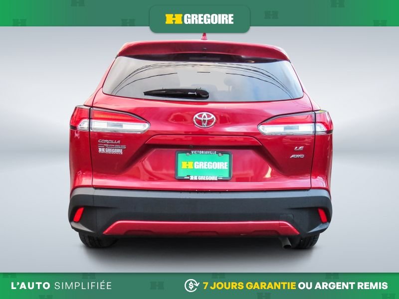 2024 Toyota Corolla Red Blainville - photo #7