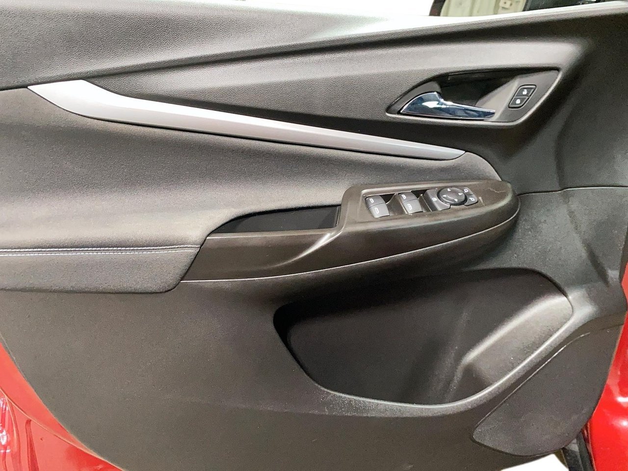 Chevrolet Bolt EUV NIV 1G1FY6S03N4109645 2022 Rouge Chicoutimi - photo #9