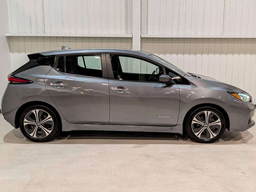 2019 Nissan LEAF SL Hatchback *Ltd Avail* Grey Val-David - photo #2