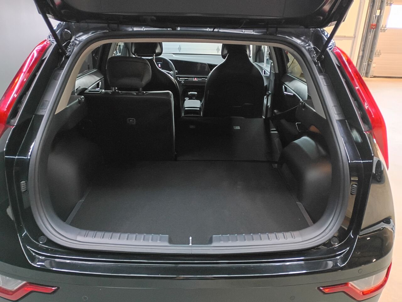 2025 Kia Niro Aurora Black Pearl Blainville - photo #14