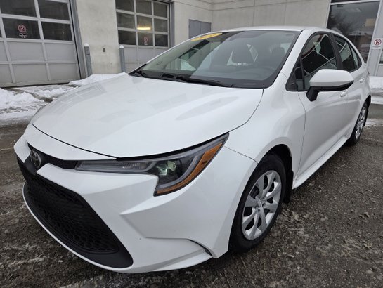2022 Toyota COROLLA 2022 White