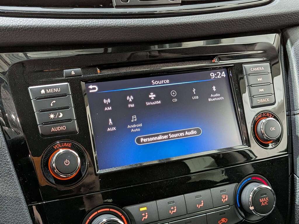 2019 Nissan Rogue AWD SV White Val-David - photo #22