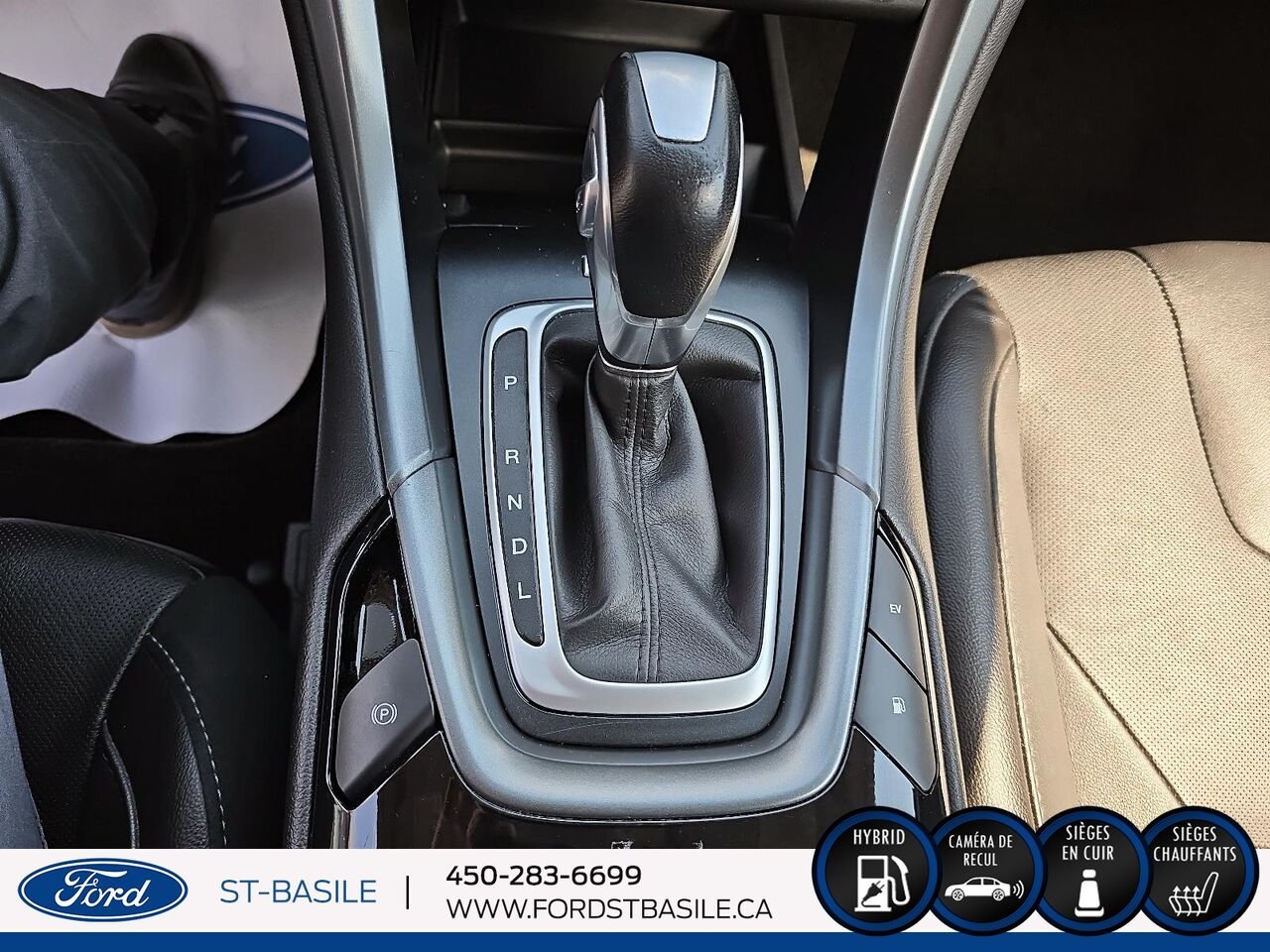 2015 Ford FUSION HYBRIDE White Saint-Basile-le-Grand - photo #23
