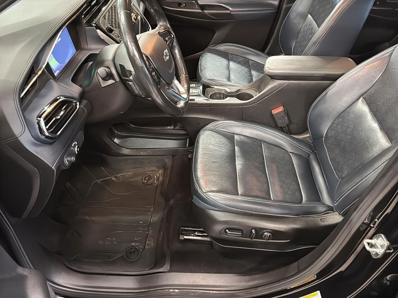 2023 Chevrolet Bolt EUV Premier 4 portes TA Black Saint-Hyacinthe - photo #8