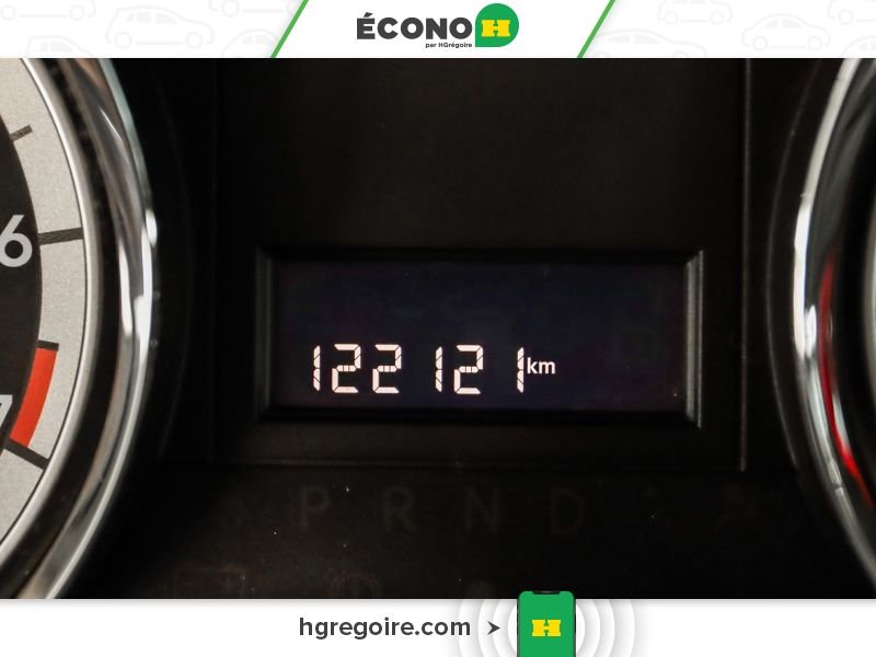 2014 Ram Cargo Van White Blainville - photo #12